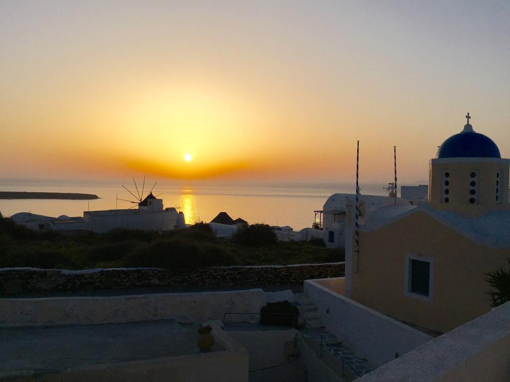 Christos Apartments Oia Exterior foto