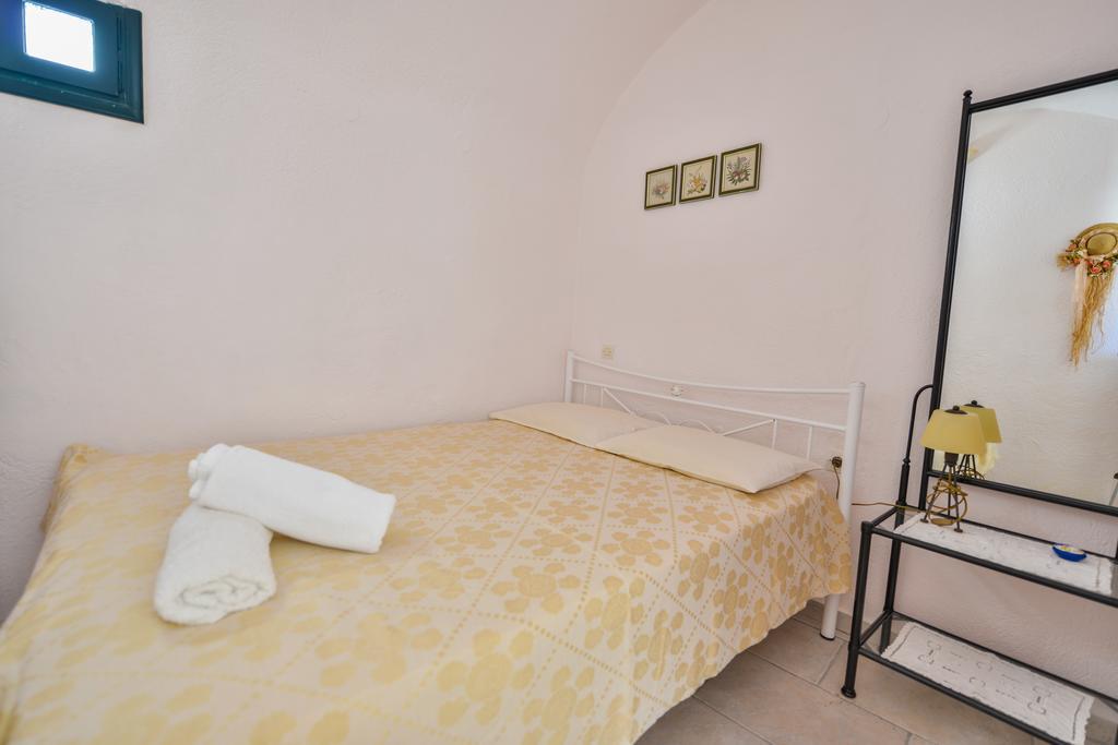 Christos Apartments Oia Exterior foto